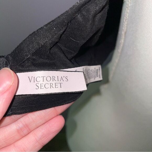 Victoria's Secret Size 38C Incredible Bra Padded No Wire Black - Picture 5 of 6